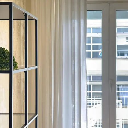 Lu Cordeiro Apartamento